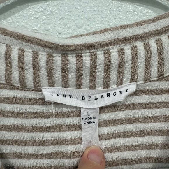 Jane Delancey Women's Striped Button Down Shirt Casual Top Size L - Picture 4 of 6
